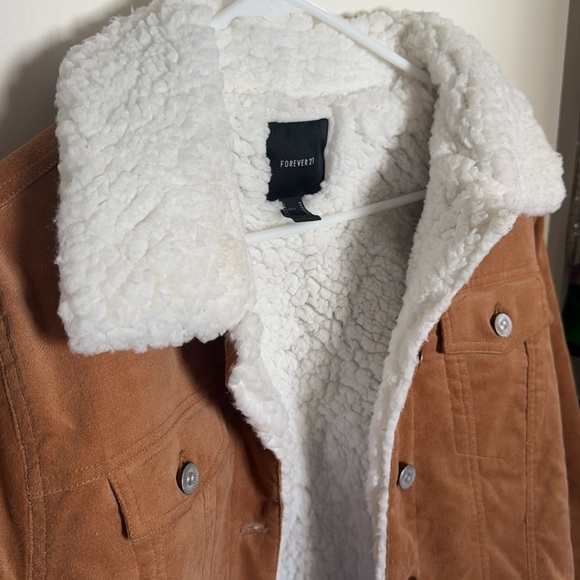 Sherpa lined trucker jacket - Picture 3 of 4